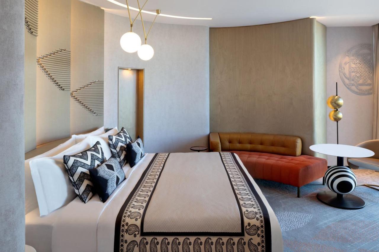 Paragraph Freedom Square, A Luxury Collection Hotel, 트빌리시 외부 사진