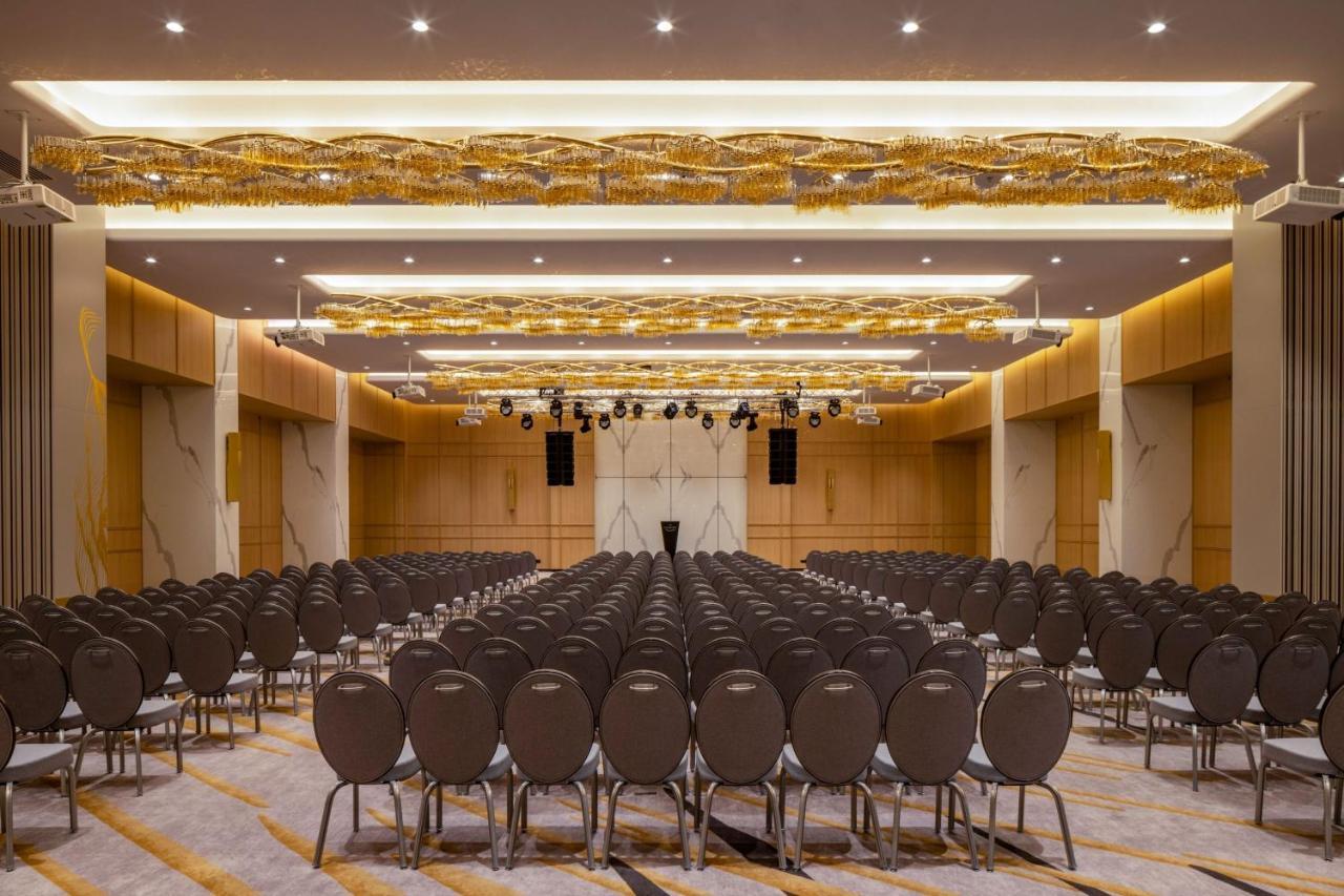 Paragraph Freedom Square, A Luxury Collection Hotel, 트빌리시 외부 사진