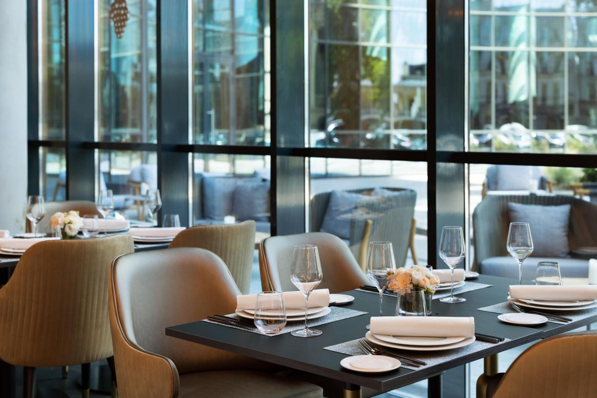 Paragraph Freedom Square, A Luxury Collection Hotel, 트빌리시 외부 사진