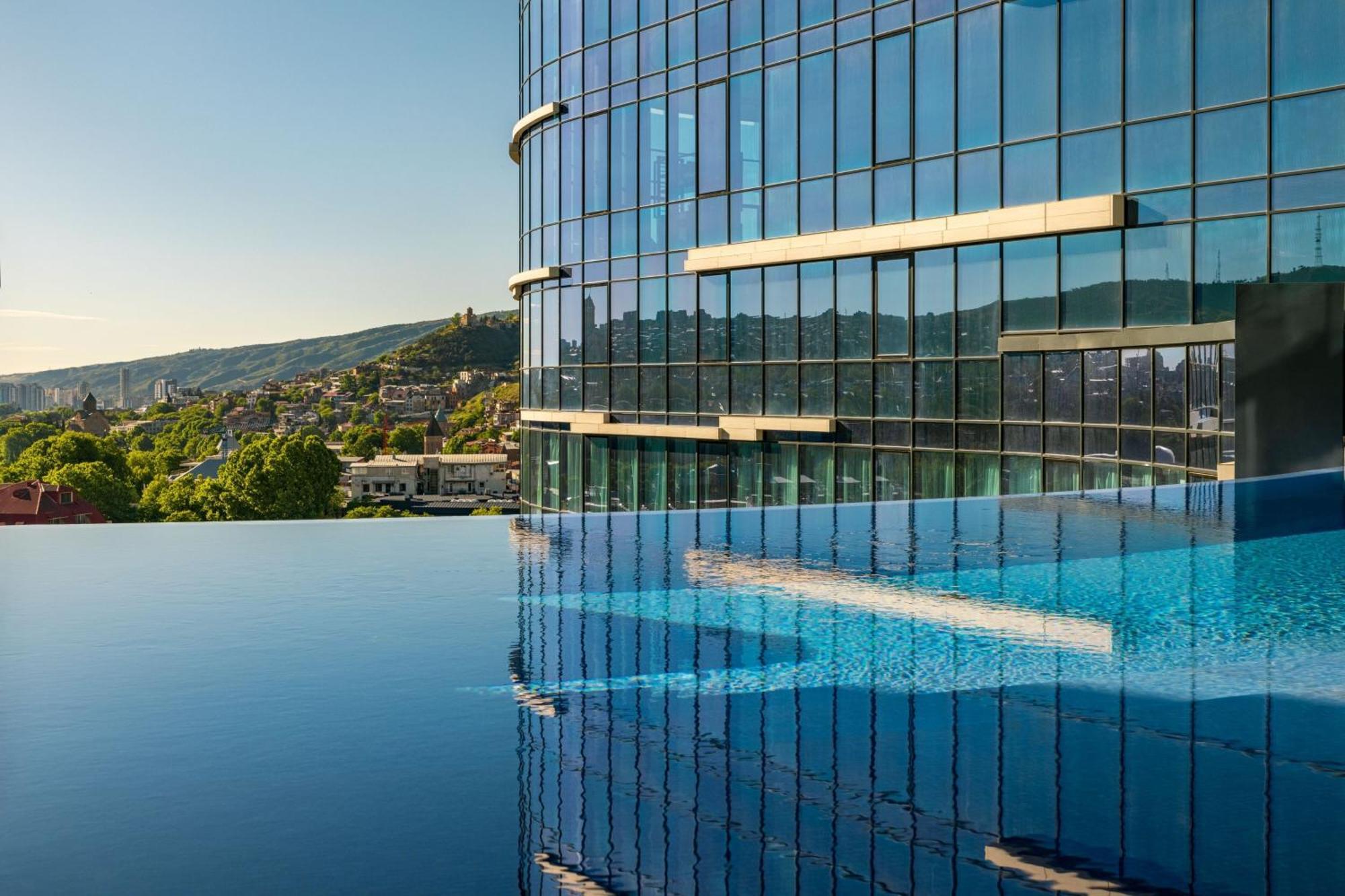 Paragraph Freedom Square, A Luxury Collection Hotel, 트빌리시 외부 사진